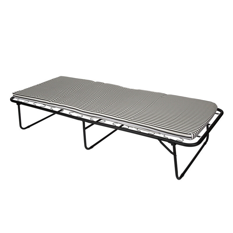 Kingray Campingbett mit ausgeklappter Matratze 01 bei kaltem Wetter